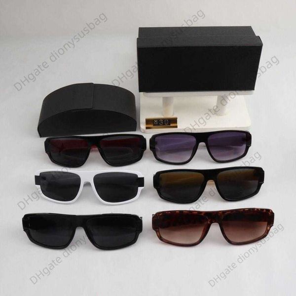 designer sunglasses new sunglasses compete with gai brother at the peak. the same fashion sunglasses are popular online for handsome men wom, White;black
designer sunglasses new sunglasses compete with gai brother at the peak. the same fashion sunglasses are popular online for handsome men wom, White;black