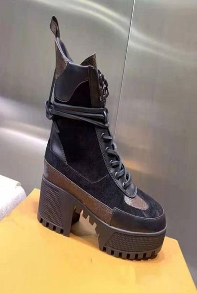 women leather laureate platform desert boot fashion lady 5cm chunky heel rubber outsole boots3716240, Black
women leather laureate platform desert boot fashion lady 5cm chunky heel rubber outsole boots3716240, Black