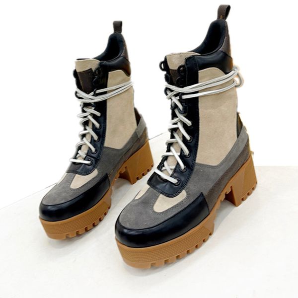 2023 designer womens boots martin boots platform autumn and winter classic ladies boots beautiful casual shoes leather, Black
2023 designer womens boots martin boots platform autumn and winter classic ladies boots beautiful casual shoes leather, Black
