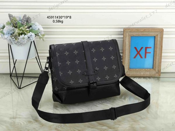 men briefcases crossbody messenger bag various sizes handbag bags pochette multiple pockets presbyopic mini package card holder purse
men briefcases crossbody messenger bag various sizes handbag bags pochette multiple pockets presbyopic mini package card holder purse