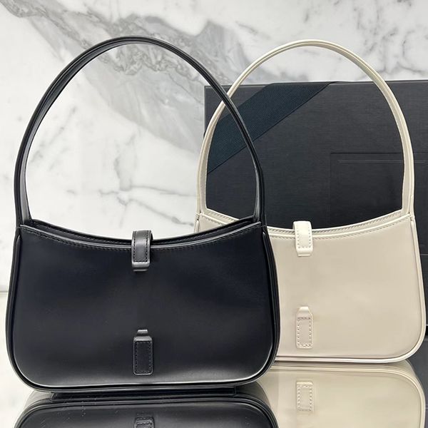 hobo bag smooth leather designer women hasp closure handbag crocodile pattern tote moon ladies metal hardware luxury underarm shoulder bags
hobo bag smooth leather designer women hasp closure handbag crocodile pattern tote moon ladies metal hardware luxury underarm shoulder bags
