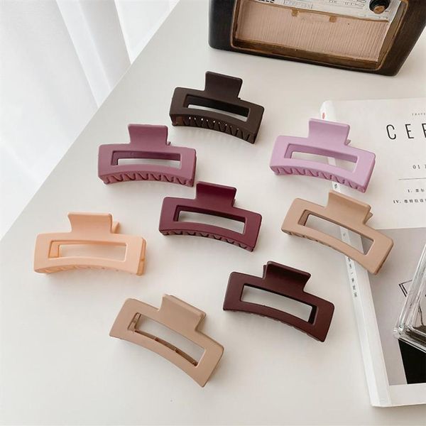 yamog length 85 cm frosted square hair clamps korean women hollow out arc scrunchies hair claw clips female plastic middle size p1281p, Slivery;golden
yamog length 85 cm frosted square hair clamps korean women hollow out arc scrunchies hair claw clips female plastic middle size p1281p, Slivery;golden