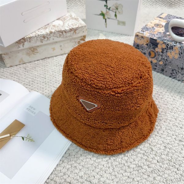 womens designer bucket hat luxury brand fisherman hat caps letters women men hats winter warm casquette bonnet outdoor warm hats classic pri, Blue;gray
womens designer bucket hat luxury brand fisherman hat caps letters women men hats winter warm casquette bonnet outdoor warm hats classic pri, Blue;gray