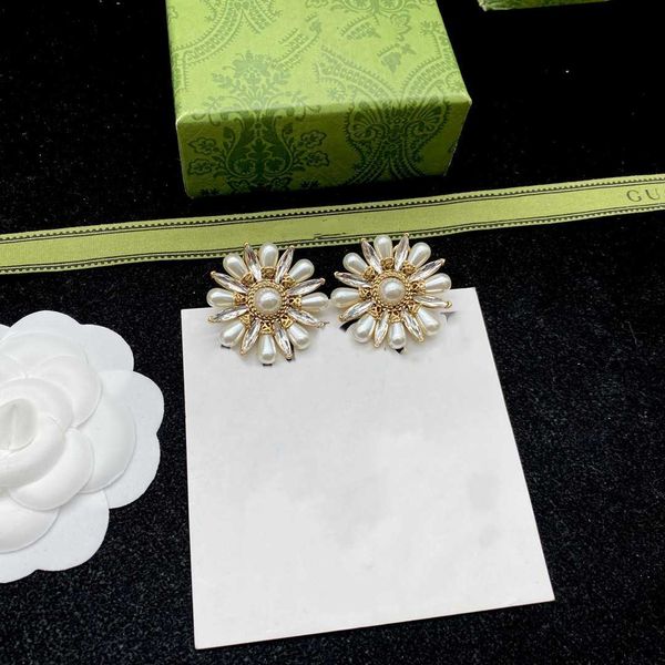 pearl charm earrings designer earrings for woman 925 silver needle earrings brass fashion jewelry supply, Golden
pearl charm earrings designer earrings for woman 925 silver needle earrings brass fashion jewelry supply, Golden