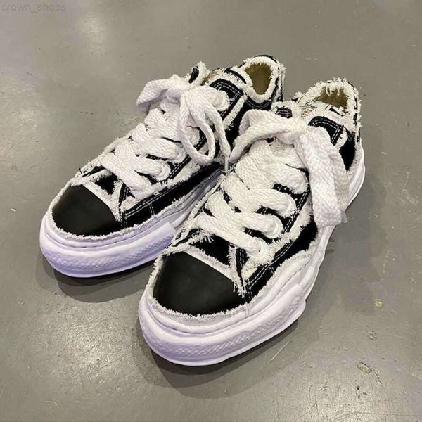 co branded mmy dissolving shoes designer casual shoes maison mihara yasuhiro black thick soled lovers' daddy sports casual board shoes
co branded mmy dissolving shoes designer casual shoes maison mihara yasuhiro black thick soled lovers' daddy sports casual board shoes