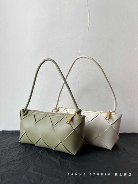 abottegasventas designer tote bag mini jodie candy underarm dumpling bun women's cowhide cloud weaving stick bun handheld single should
abottegasventas designer tote bag mini jodie candy underarm dumpling bun women's cowhide cloud weaving stick bun handheld single should