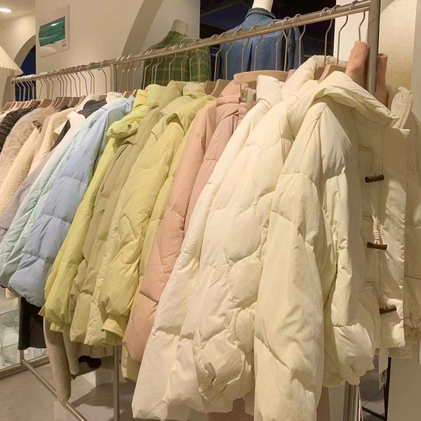 design sense korean style stand collar loose short down jacket 2023 new winter white duck down slimming coat, Black
design sense korean style stand collar loose short down jacket 2023 new winter white duck down slimming coat, Black