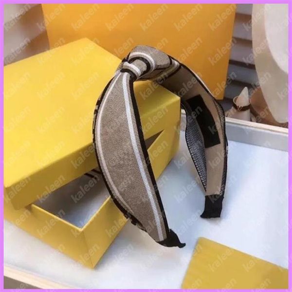 women fashion hair hoop designers letters hair band ladies casual head bands designer jewelry f accessories mens for gifts d221124256s, Silver
women fashion hair hoop designers letters hair band ladies casual head bands designer jewelry f accessories mens for gifts d221124256s, Silver