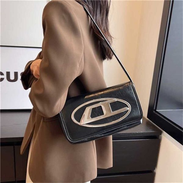xiaozhong design dingdang 2023 portable underarm women's millennium spicy girl style one shoulder crossbody bag 2ub
xiaozhong design dingdang 2023 portable underarm women's millennium spicy girl style one shoulder crossbody bag 2ub