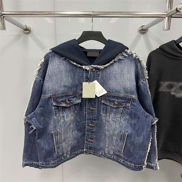 2023 new baseball jacket coat customized fabric embroidered logo suitable for men and women contrast color casual loose fit f105, Black;brown
2023 new baseball jacket coat customized fabric embroidered logo suitable for men and women contrast color casual loose fit f105, Black;brown