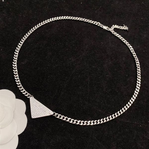 womens ear stud designer letter necklaces luxury fashion jewelry women earrings silver casual chains earring 2022270t, Golden;silver
womens ear stud designer letter necklaces luxury fashion jewelry women earrings silver casual chains earring 2022270t, Golden;silver