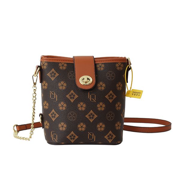 luxury designer bag vintage printed crossbody bag fashionable casual bag shoulder bag
luxury designer bag vintage printed crossbody bag fashionable casual bag shoulder bag
