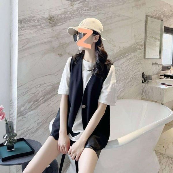 suit vest female spring and summer korean outfit fashioning autumn loose outer coat, Black;white
suit vest female spring and summer korean outfit fashioning autumn loose outer coat, Black;white
