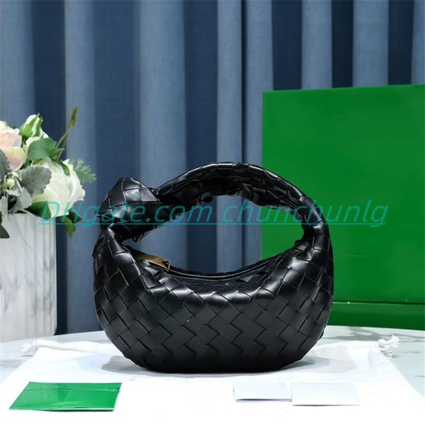 armpit shoulder bags fashion woven leather handbags luxury designer moon shaped totes women' cosmetic bags cross 181u
armpit shoulder bags fashion woven leather handbags luxury designer moon shaped totes women' cosmetic bags cross 181u