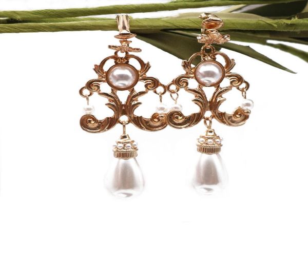 filigree flower alloy pearls charm earring for women new fashion prettygirl cute geometric european styles earring8028627, Golden;silver
filigree flower alloy pearls charm earring for women new fashion prettygirl cute geometric european styles earring8028627, Golden;silver