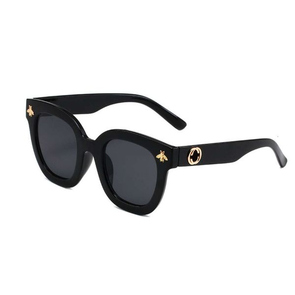 sunglasses designer fashion luxury original classic new large frame men's and women's universal sunglasses luxury brand designer s, White;black
sunglasses designer fashion luxury original classic new large frame men's and women's universal sunglasses luxury brand designer s, White;black