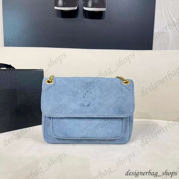 name brand large capacity shoulder bag three-dimensional outer pocket designer bag crossbody designer bags luxurys handbags shoulder bag lux
name brand large capacity shoulder bag three-dimensional outer pocket designer bag crossbody designer bags luxurys handbags shoulder bag lux