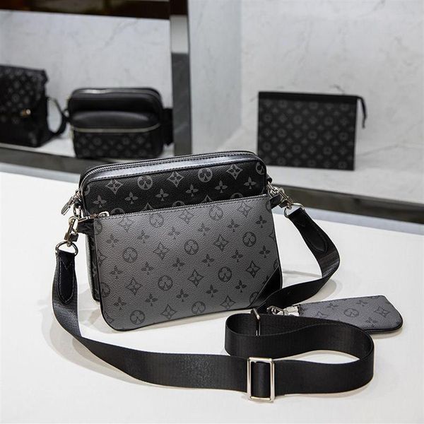 designer backpack men leather backpack trio messenger fashion shoulder bag women travel school bags man crossbody handbags louisei329p, Red;black
designer backpack men leather backpack trio messenger fashion shoulder bag women travel school bags man crossbody handbags louisei329p, Red;black