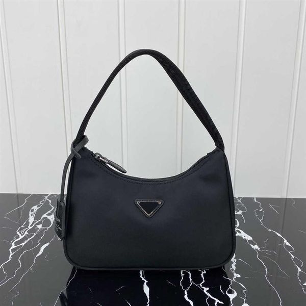 quality hobo underarm shoulder bags fashion parachute fabric nylon handbags tote luxury designer moon shaped middle evening bag wo266v
quality hobo underarm shoulder bags fashion parachute fabric nylon handbags tote luxury designer moon shaped middle evening bag wo266v