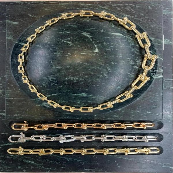 gold silver long designer necklace bracelet gradual change horseshoe hardware women men couple fashion watch wedding p197i
gold silver long designer necklace bracelet gradual change horseshoe hardware women men couple fashion watch wedding p197i