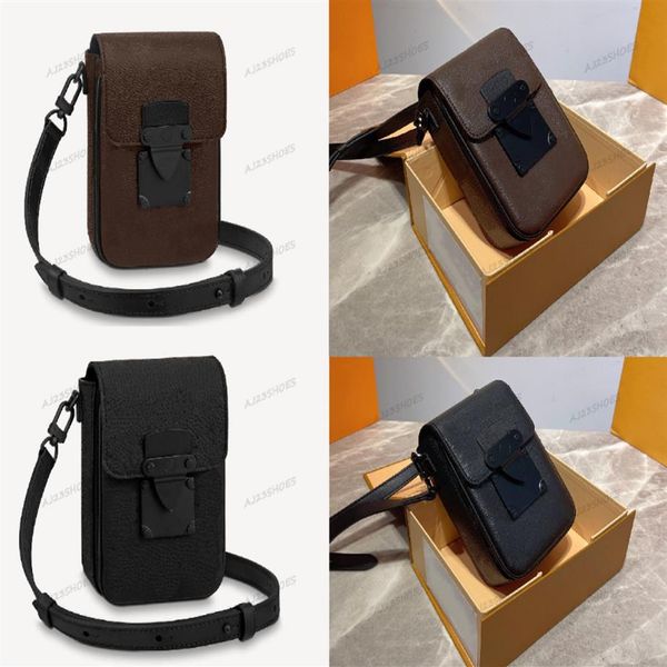 s-lock vertical wearable wallet handbag monograms flowers pattern leather mens cross body fashion handle bag tote m81522 m81524250n
s-lock vertical wearable wallet handbag monograms flowers pattern leather mens cross body fashion handle bag tote m81522 m81524250n