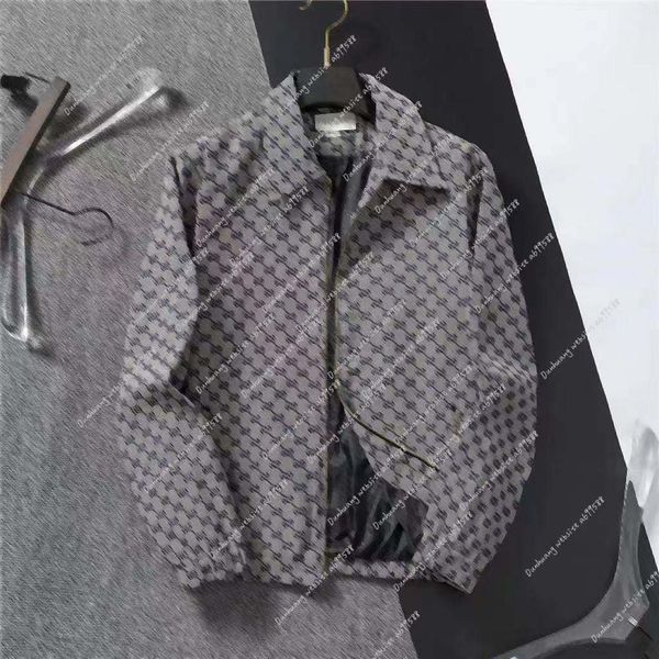 men's designer denim jacket letter printed pocket casual denim jacket zipper classic lapel jacket, Black;brown
men's designer denim jacket letter printed pocket casual denim jacket zipper classic lapel jacket, Black;brown