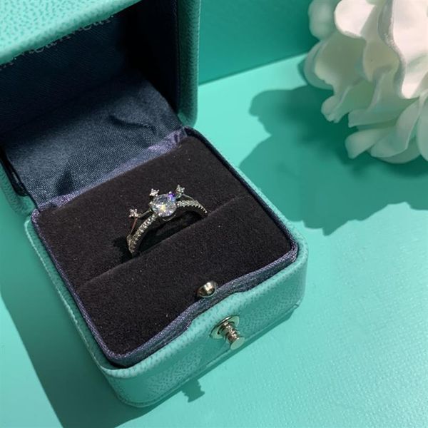 designer rings luxury women rings diamond design jewelry marriage proposal christmas valentine day temperament versatile fashion w236n, Golden;silver
designer rings luxury women rings diamond design jewelry marriage proposal christmas valentine day temperament versatile fashion w236n, Golden;silver