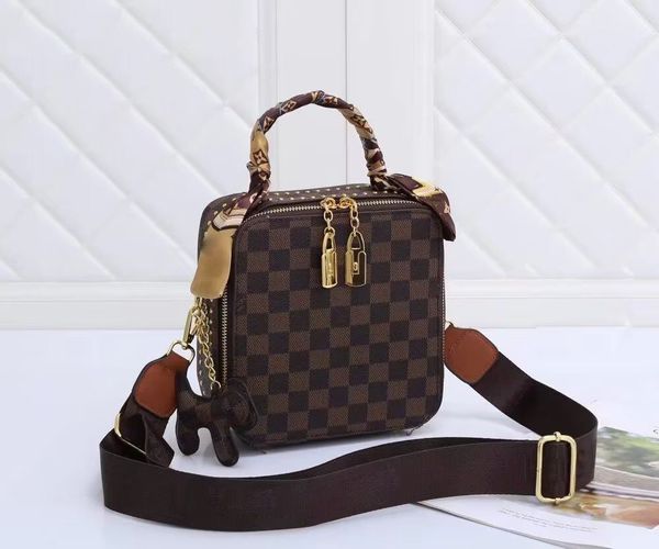 crossbody bags luxurys designers tassel handbags bag women leather soho disco shoulder bag fringed messenger purse designer wallet evening b
crossbody bags luxurys designers tassel handbags bag women leather soho disco shoulder bag fringed messenger purse designer wallet evening b