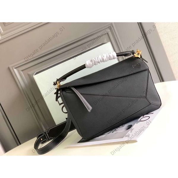 women's bag puzzle cowhide splice small geometric deformation handheld one shoulder crossbody bag high quality
women's bag puzzle cowhide splice small geometric deformation handheld one shoulder crossbody bag high quality