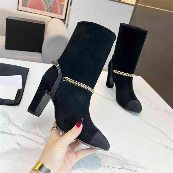 luxury design boots 2023 channel fashion women's work decoration snow skid anti slip knight boots martin boots casual socks boots 06-05, Black
luxury design boots 2023 channel fashion women's work decoration snow skid anti slip knight boots martin boots casual socks boots 06-05, Black
