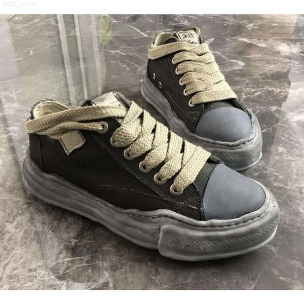 maison mihara yasuhiro canvas mmy shoes dissolved shoes heel strap wash men's and women's thick sole elevated casual shoes
maison mihara yasuhiro canvas mmy shoes dissolved shoes heel strap wash men's and women's thick sole elevated casual shoes