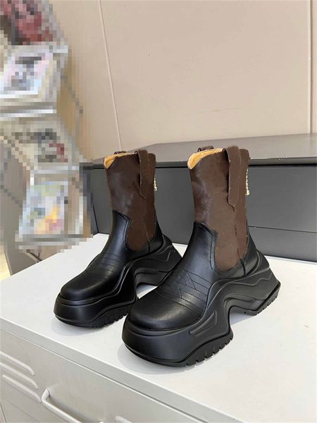 designer shoes boots women's angle boots platform brown black cowhide zipper shoes booties with original box
designer shoes boots women's angle boots platform brown black cowhide zipper shoes booties with original box