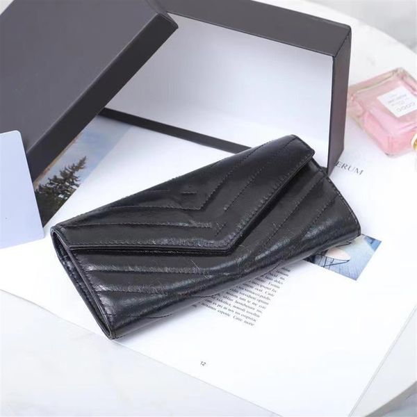 7a designers zippy wallet genuine leather mens womens fashion long zipper wallets purse card case holder purses wih dust mini clut322y, Red;black
7a designers zippy wallet genuine leather mens womens fashion long zipper wallets purse card case holder purses wih dust mini clut322y, Red;black