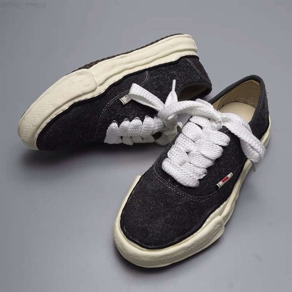 maison mihara yasuhiro mmy designer casual shoes wayne original sole leather low sneaker canvas lowcut sneakers men women leather suede runn
maison mihara yasuhiro mmy designer casual shoes wayne original sole leather low sneaker canvas lowcut sneakers men women leather suede runn