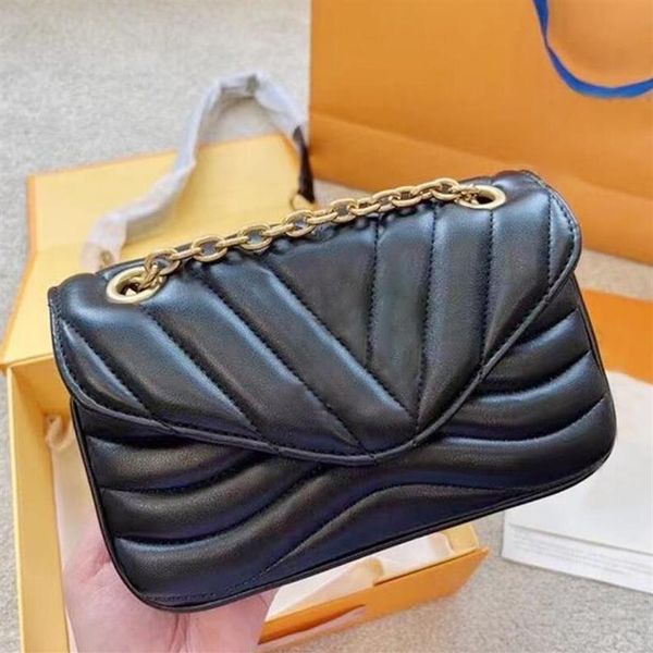 women designer shoulder chain bags clutch flap totes bag fashion handbags wallet leather purse letters solid hasp waist square str1768
women designer shoulder chain bags clutch flap totes bag fashion handbags wallet leather purse letters solid hasp waist square str1768