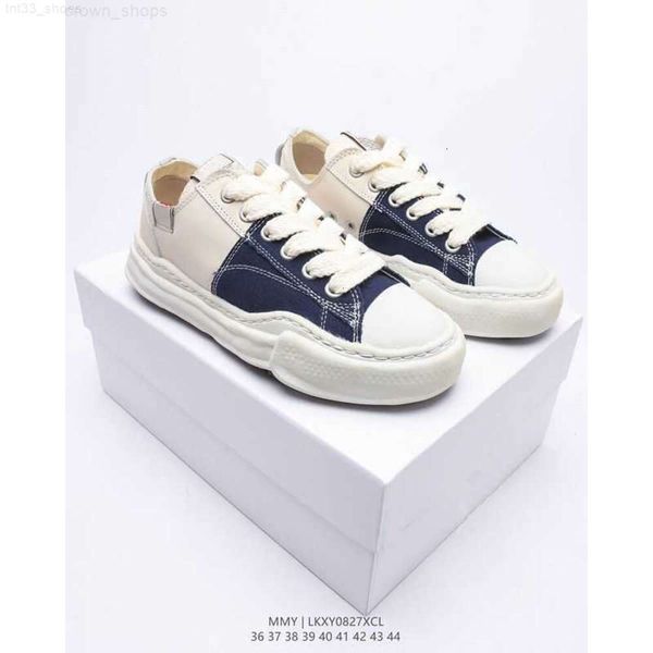 blakey maison mihara yasuhiro mmy casual shoes men's and women's low-canvas shoes shell toe cap skateboard shoe stc sneakers
blakey maison mihara yasuhiro mmy casual shoes men's and women's low-canvas shoes shell toe cap skateboard shoe stc sneakers