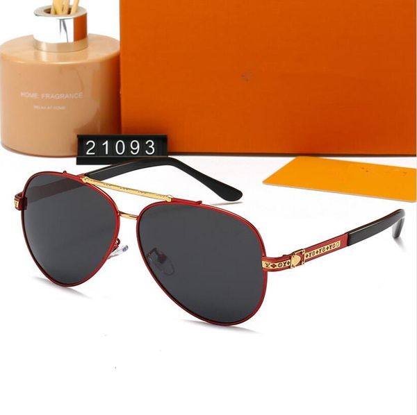 cool luxury sunglasses designer letter womens mens goggle senior eyewear for women eyeglasses frame vintage metalpolarization sun glasses po, White;black
cool luxury sunglasses designer letter womens mens goggle senior eyewear for women eyeglasses frame vintage metalpolarization sun glasses po, White;black