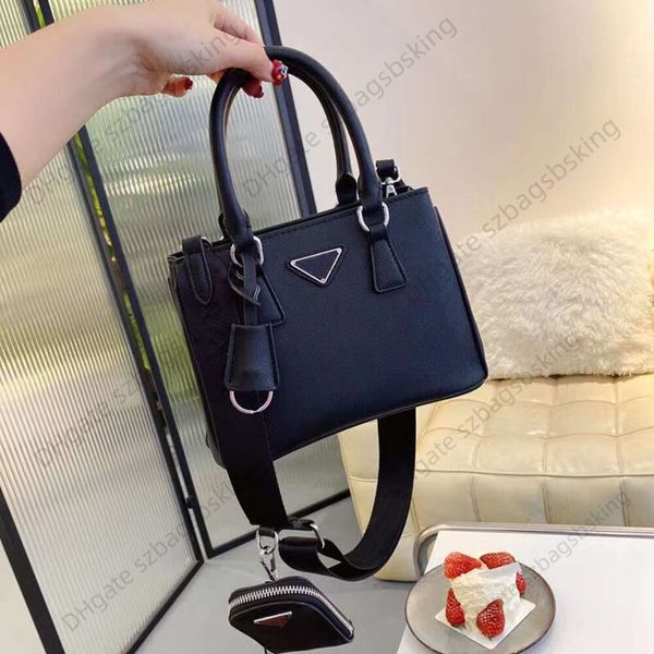 fashion handbag women's crossbody bag luxury design leather portable tote bags mini purse senior everything oblique skill bag messenger
fashion handbag women's crossbody bag luxury design leather portable tote bags mini purse senior everything oblique skill bag messenger