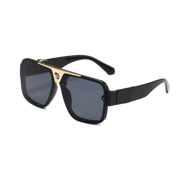 sunglasses designer fashion luxury original classic new double beam large frame toad versatile glasses, White;black
sunglasses designer fashion luxury original classic new double beam large frame toad versatile glasses, White;black