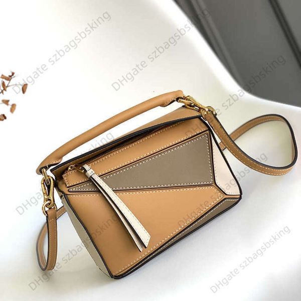 7aa high-end designer puzzle geometric bag loews mini small wide shoulder strap carrying crossbody genuine leather women's handbag
7aa high-end designer puzzle geometric bag loews mini small wide shoulder strap carrying crossbody genuine leather women's handbag