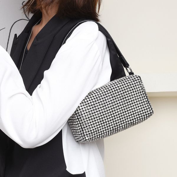 10a luxurys designers bag designer totes fashion women crystal diamante flap handbags metallic chain shoulder bags crossbody soho bag axilla
10a luxurys designers bag designer totes fashion women crystal diamante flap handbags metallic chain shoulder bags crossbody soho bag axilla