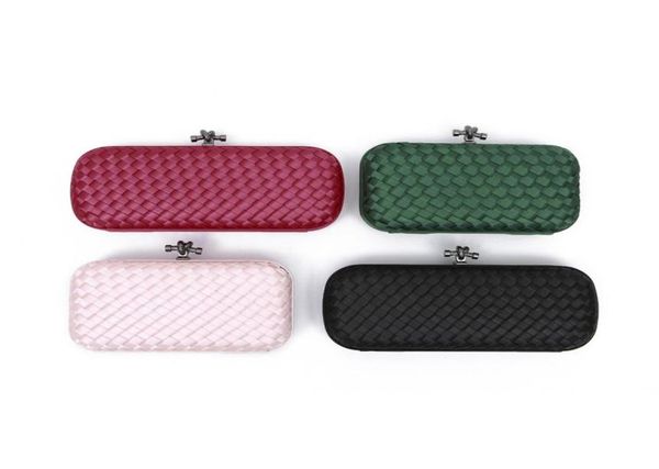 2021 fashion lady women039s silk handwoven handmade lock handbags flap chain shoulder messenger crochet bag dinner party clut5940311
2021 fashion lady women039s silk handwoven handmade lock handbags flap chain shoulder messenger crochet bag dinner party clut5940311