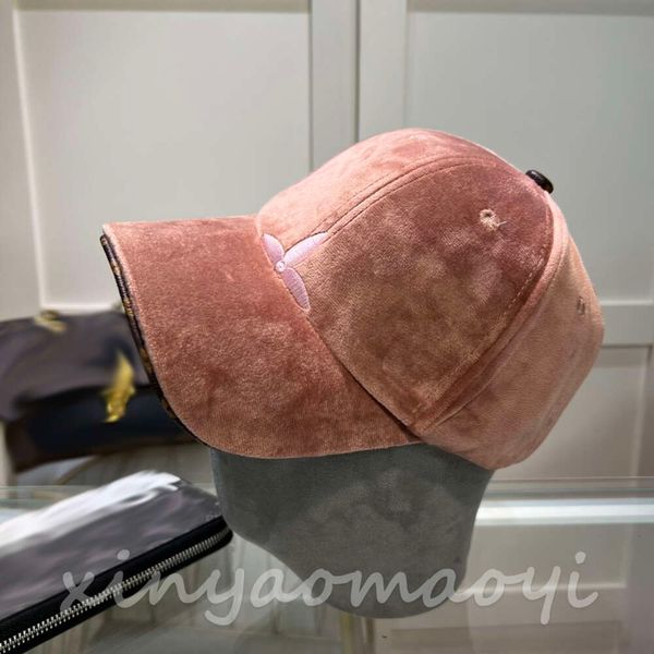 pink hat l classic baseball cap, vintage cap, simple and well-matched, flocking cap, male and female, couple cap, Blue;gray
pink hat l classic baseball cap, vintage cap, simple and well-matched, flocking cap, male and female, couple cap, Blue;gray