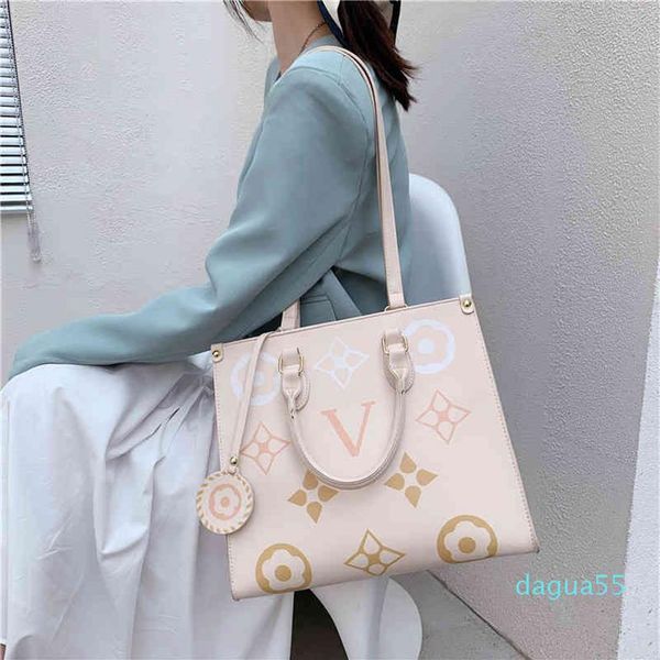 luxury oversize lady handbags shopper bags beige tote women designer brand quality v leather shoulder bag with detachable strap196j
luxury oversize lady handbags shopper bags beige tote women designer brand quality v leather shoulder bag with detachable strap196j