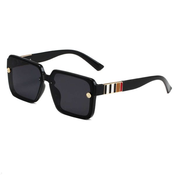 sunglasses designer fashion luxury original classic new men's and women's small universal fashionable sunglasses, White;black
sunglasses designer fashion luxury original classic new men's and women's small universal fashionable sunglasses, White;black