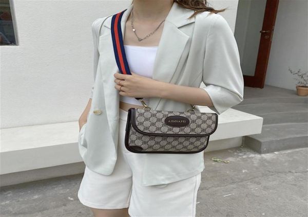 75 off bag women039s bag new fashion wide shoulder strap small square holding envelope single shoulder messenger6208610
75 off bag women039s bag new fashion wide shoulder strap small square holding envelope single shoulder messenger6208610