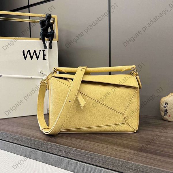 brick cabinet quality new puzzle genuine leather geometric bag pillow bag single shoulder crossbody bag
brick cabinet quality new puzzle genuine leather geometric bag pillow bag single shoulder crossbody bag