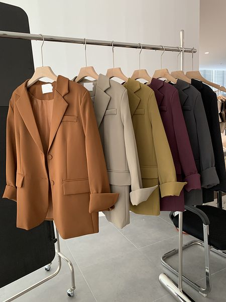 omalai small suit jacket womens autumn loose solid color suit collar long sleeve mid-length 5502, Black;brown
omalai small suit jacket womens autumn loose solid color suit collar long sleeve mid-length 5502, Black;brown