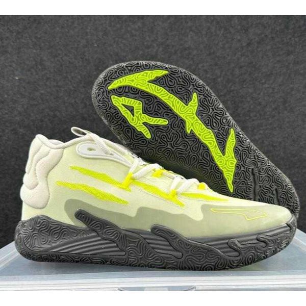 athletic outdoor lamelo ball mb01 rick morty mb1 mb2 mb3 mb03 men basketball shoes for 2023 sport shoe trainner sneakers us7.5-us12 a14, Black
athletic outdoor lamelo ball mb01 rick morty mb1 mb2 mb3 mb03 men basketball shoes for 2023 sport shoe trainner sneakers us7.5-us12 a14, Black