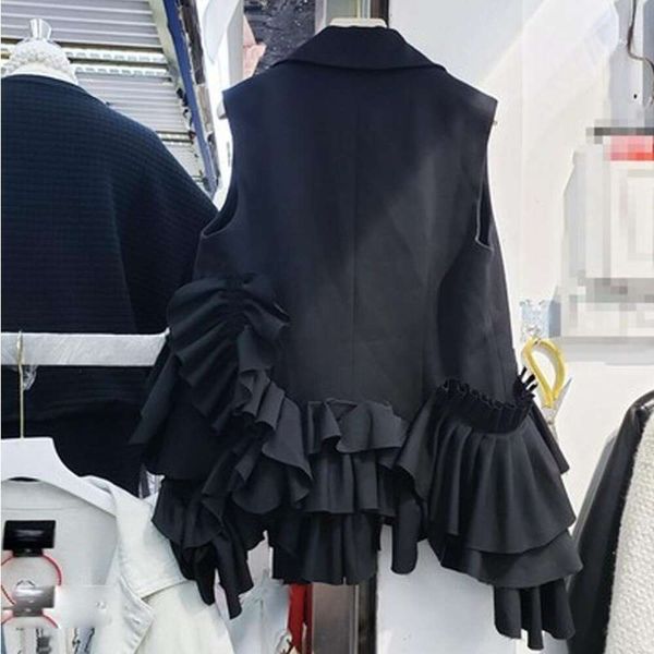 spring and womens vests summer suit collar irregular stitching sleeveless vest coat female temperament age reducing, Black;white
spring and womens vests summer suit collar irregular stitching sleeveless vest coat female temperament age reducing, Black;white